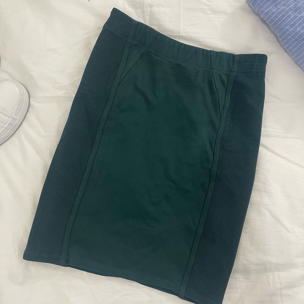 BCBGMAXAZRIA Montana Skirt XS Fern Green Stretch Bodycon